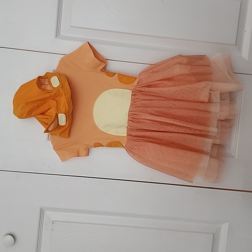 EUC. Taylor Joelle Bingo dress